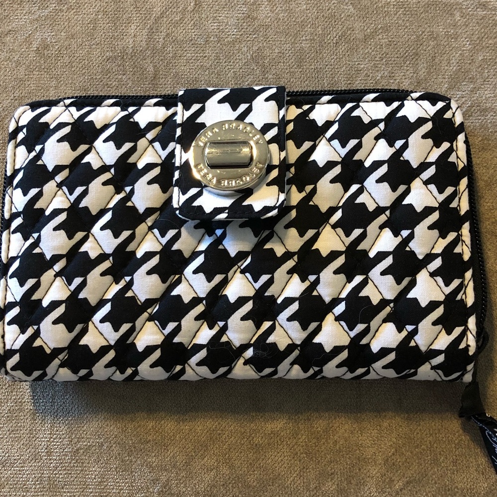 Vera Bradley Midnight Blk/Wt Houndstooth Wallet